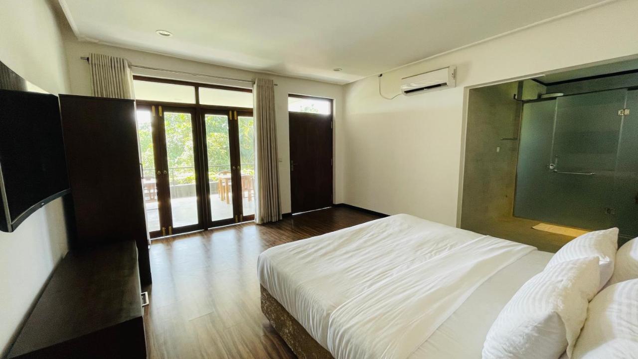 Hotel Beverly Beach Mirissa Exterior foto
