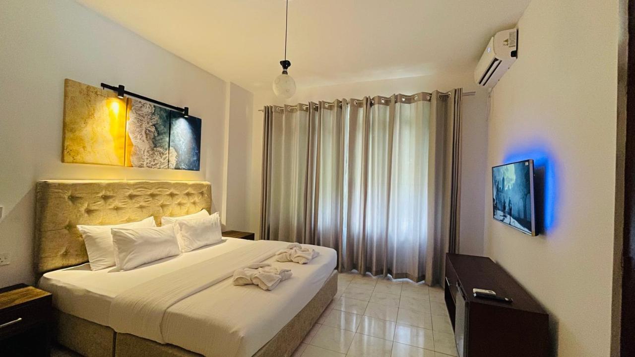 Hotel Beverly Beach Mirissa Exterior foto